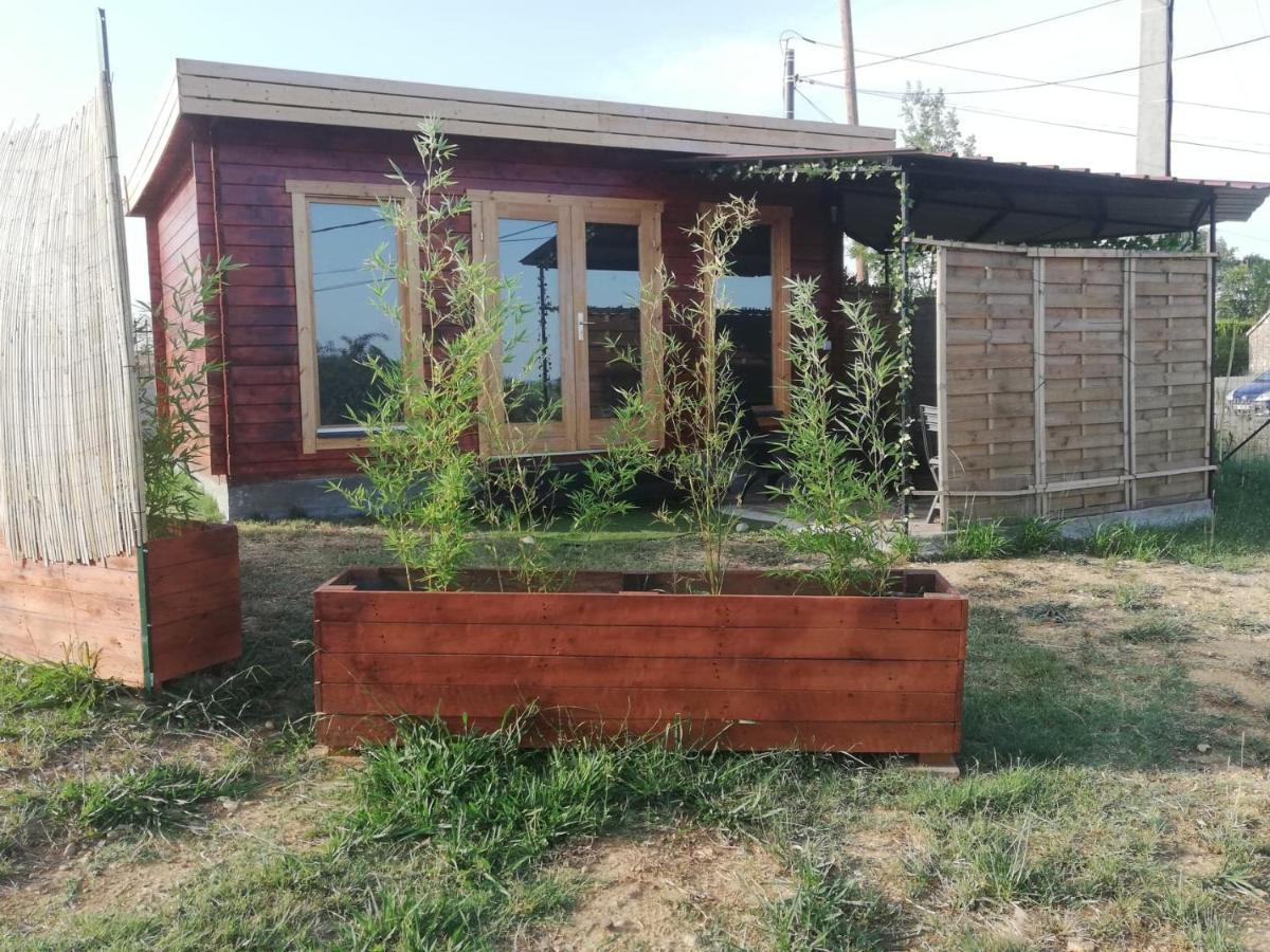 Charmant Chalet Pour 2 Personnes Spa Prive Massillargues-Attuech Exterior photo